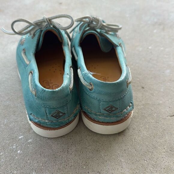 Sperry Gold Cup Loafer Boat Shoe Turquoise Women’s Size 5.5 SOLD - Picture 4 of 10